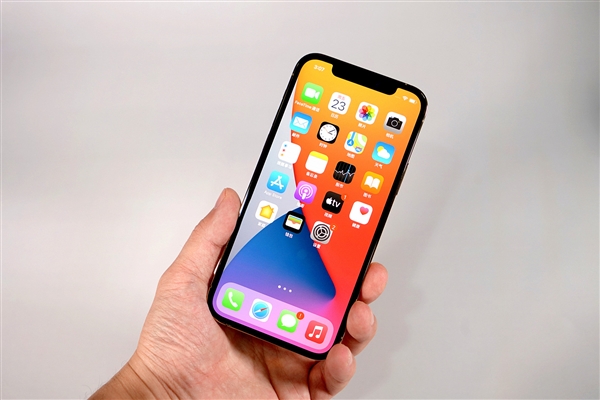 瓮安苹果手机维修分享iOS 14.2修订版已到，专属iPhone 12系列 